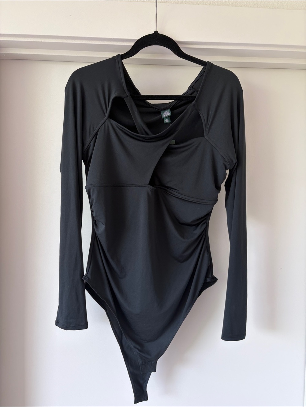 wild fable Black Long-Sleeve Twist Front Bodysuit